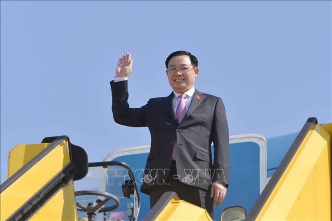 Chủ tịch Quốc hội Vương Đình Huệ đến Cộng hòa Áo tham dự Hội nghị các Chủ tịch Quốc hội thế giới lần thứ 5