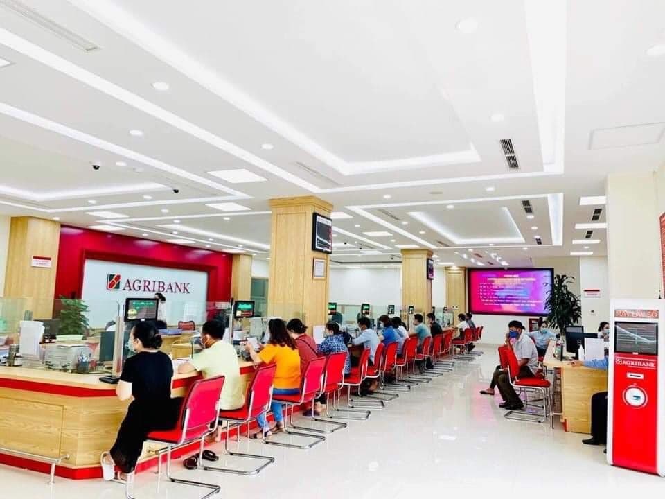 Agribank giảm thêm lãi suất cho vay hỗ trợ khách hàng tại 19 tỉnh, thành