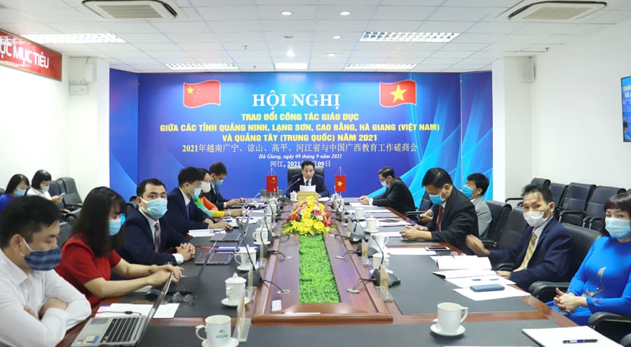 Trao đổi công tác giáo dục giữa 4 tỉnh biên giới của Việt Nam và tỉnh Quảng Tây (Trung Quốc)