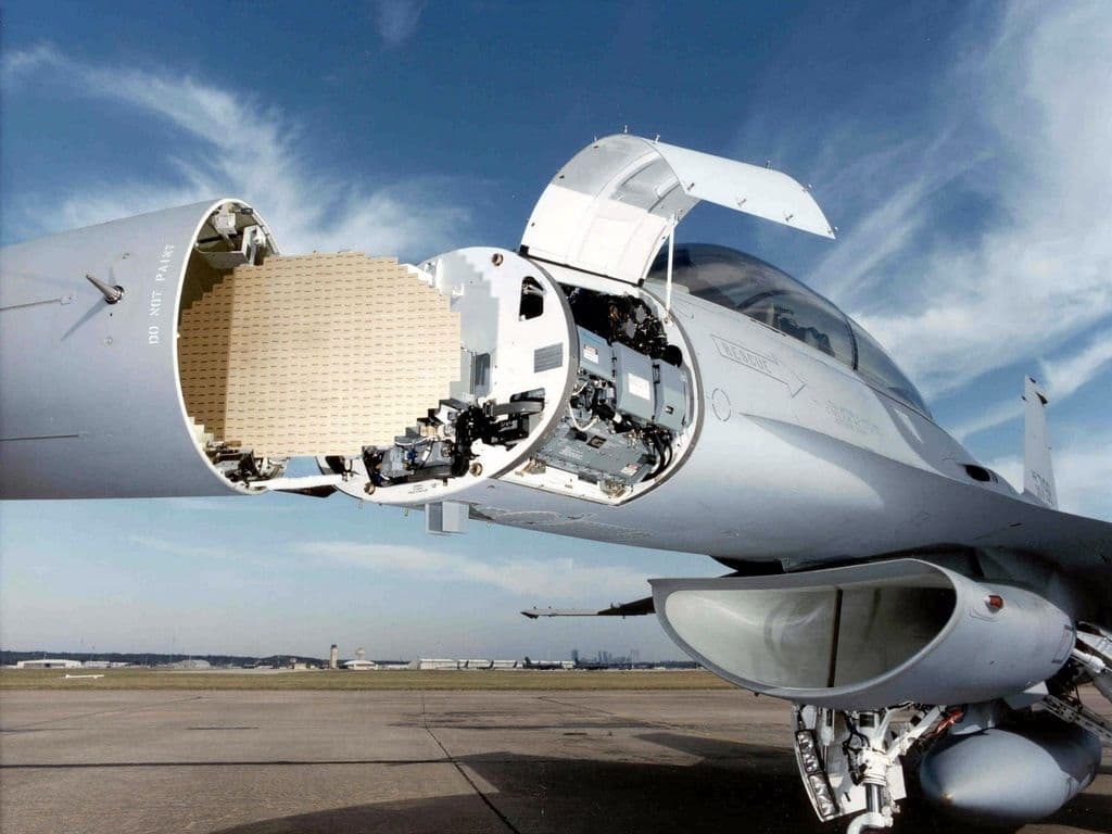 Radar trên không - thế hệ mới của radar