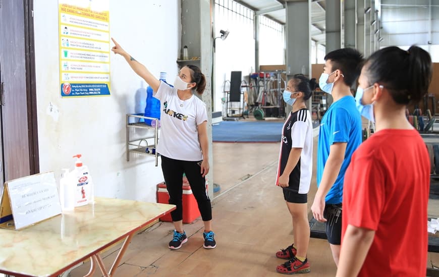 Chủ động bảo vệ sức khỏe huấn luyện viên, vận động viên