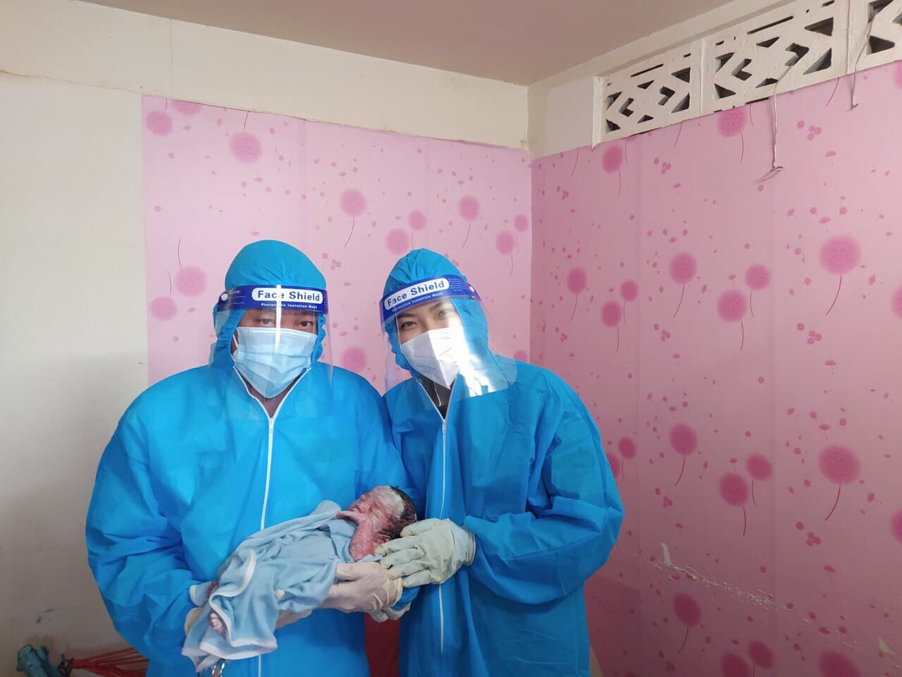 Mầm sống trong tâm dịch