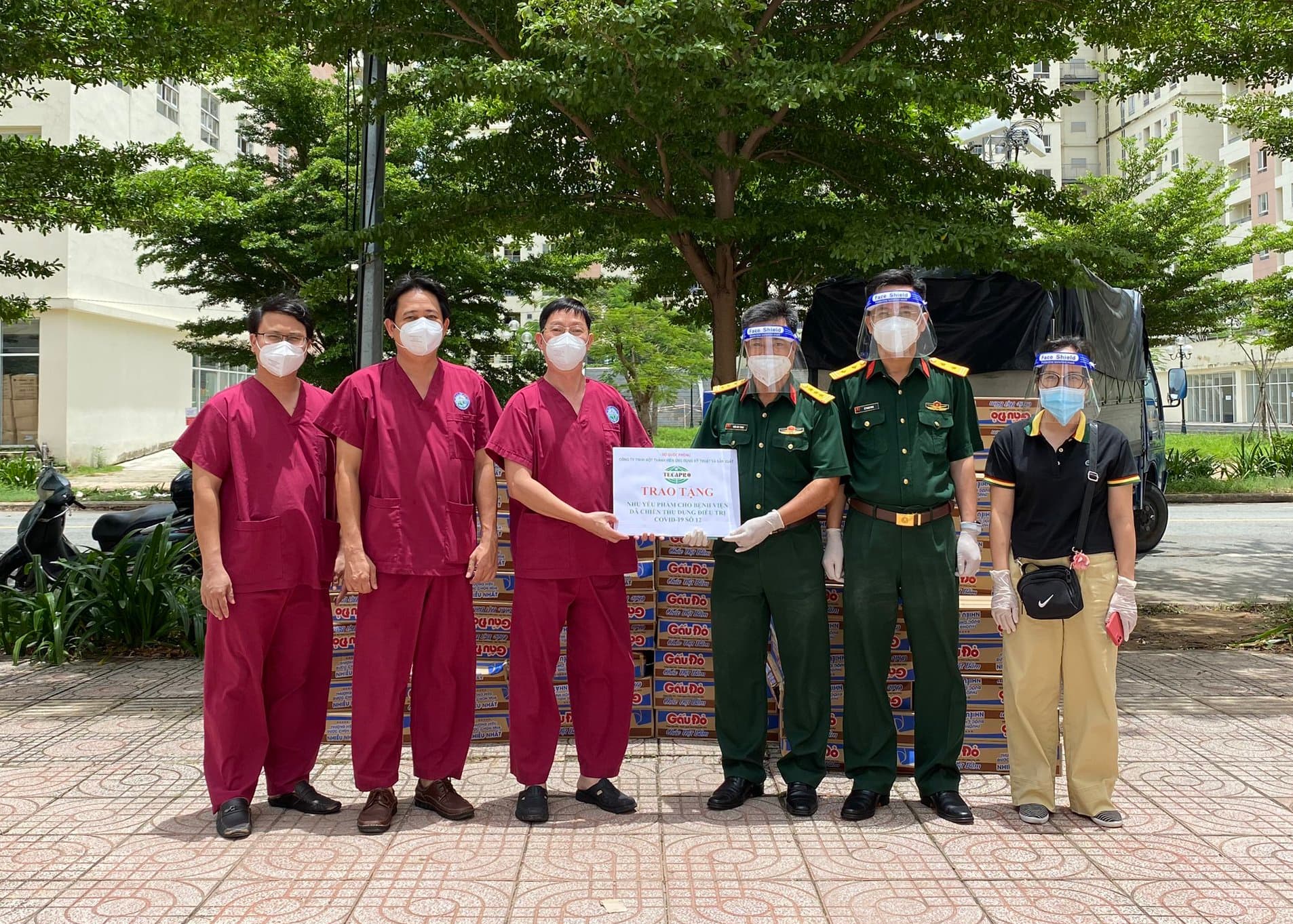 Nối dài hành trình “Chia sẻ yêu thương”
