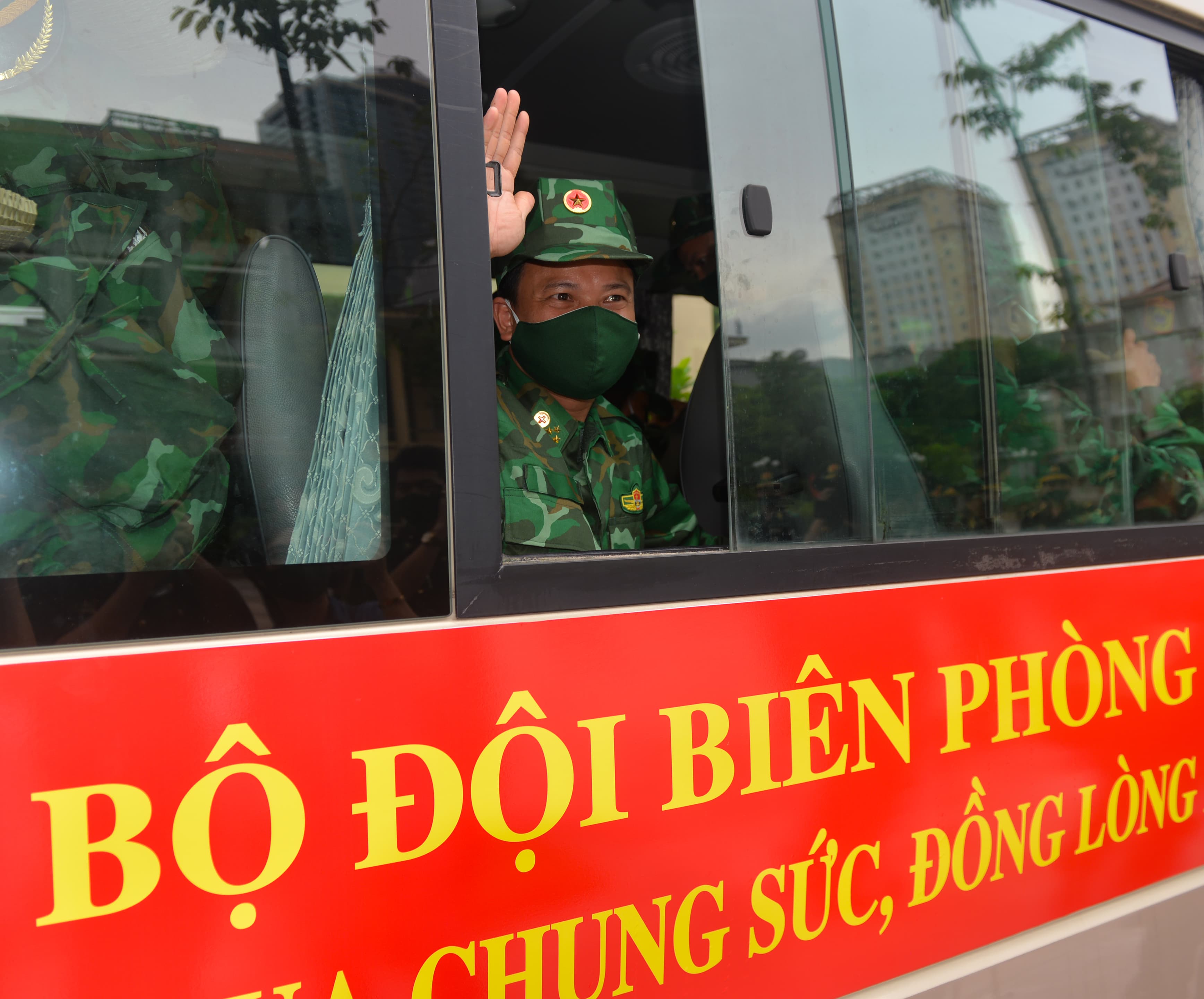 Quân y Biên phòng “chia lửa” với lực lượng tuyến đầu chống dịch