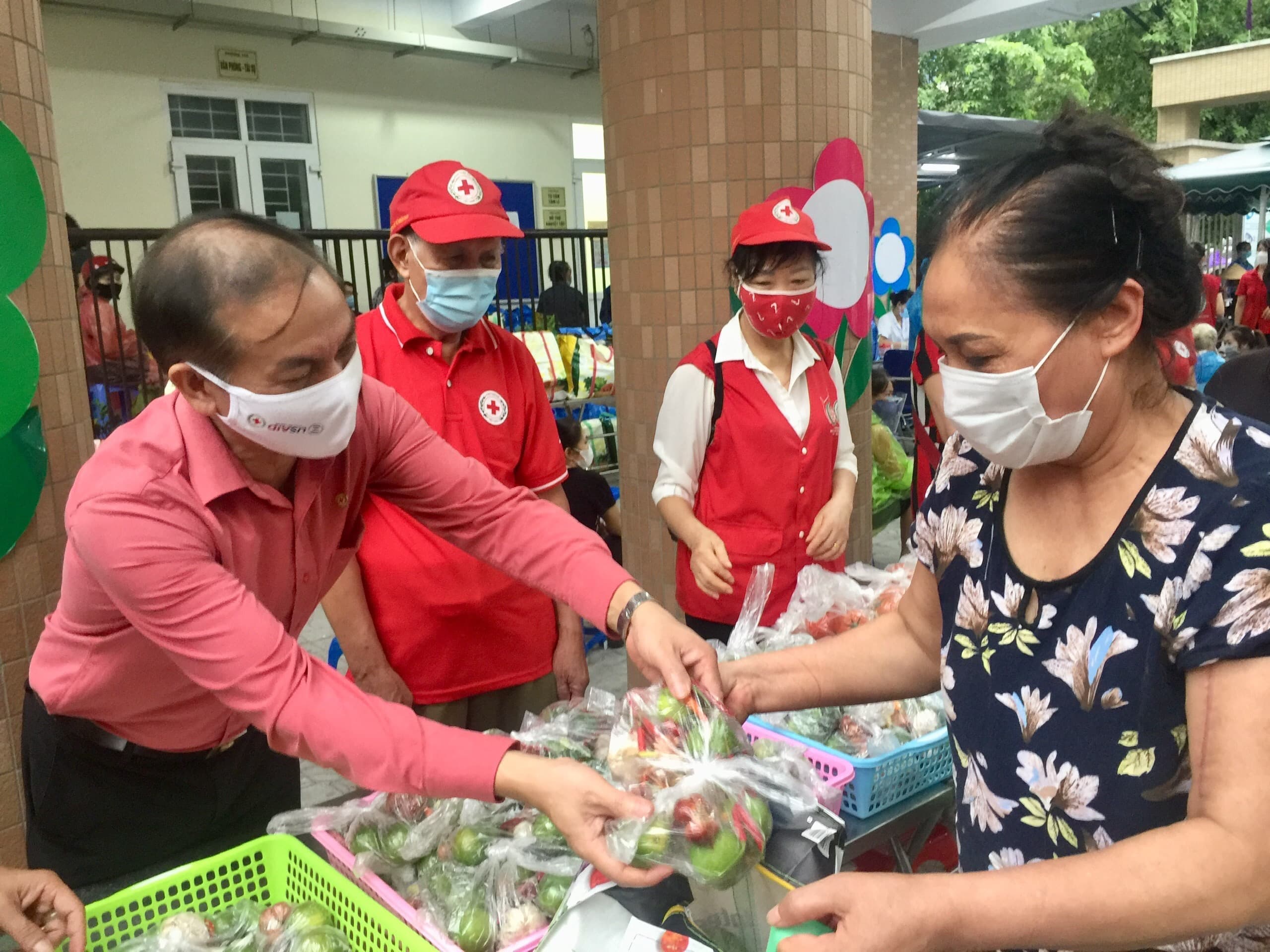 Bảo đảm an sinh xã hội cho người dân thông qua "Chợ 0 đồng"