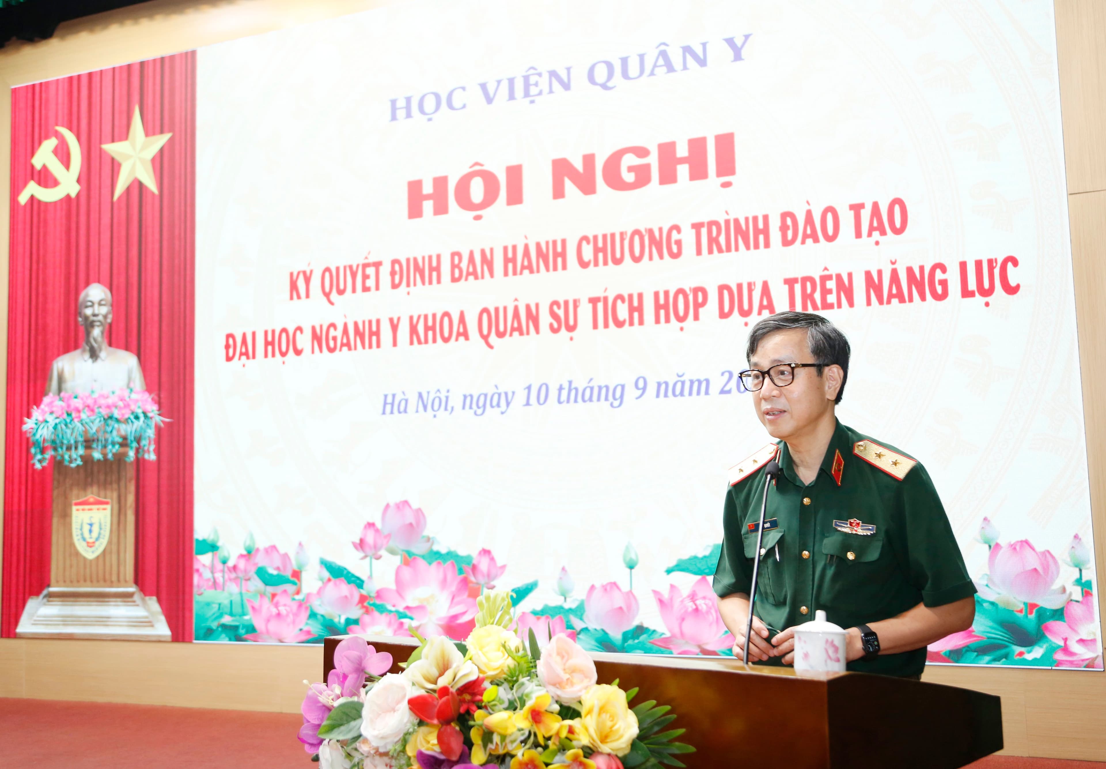 Học viện Quân y ban hành Chương trình đào tạo đại học ngành Y khoa quân sự tích hợp dựa trên năng lực