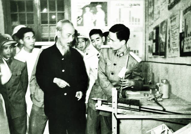 Người anh cả của ngành Quân y Việt Nam