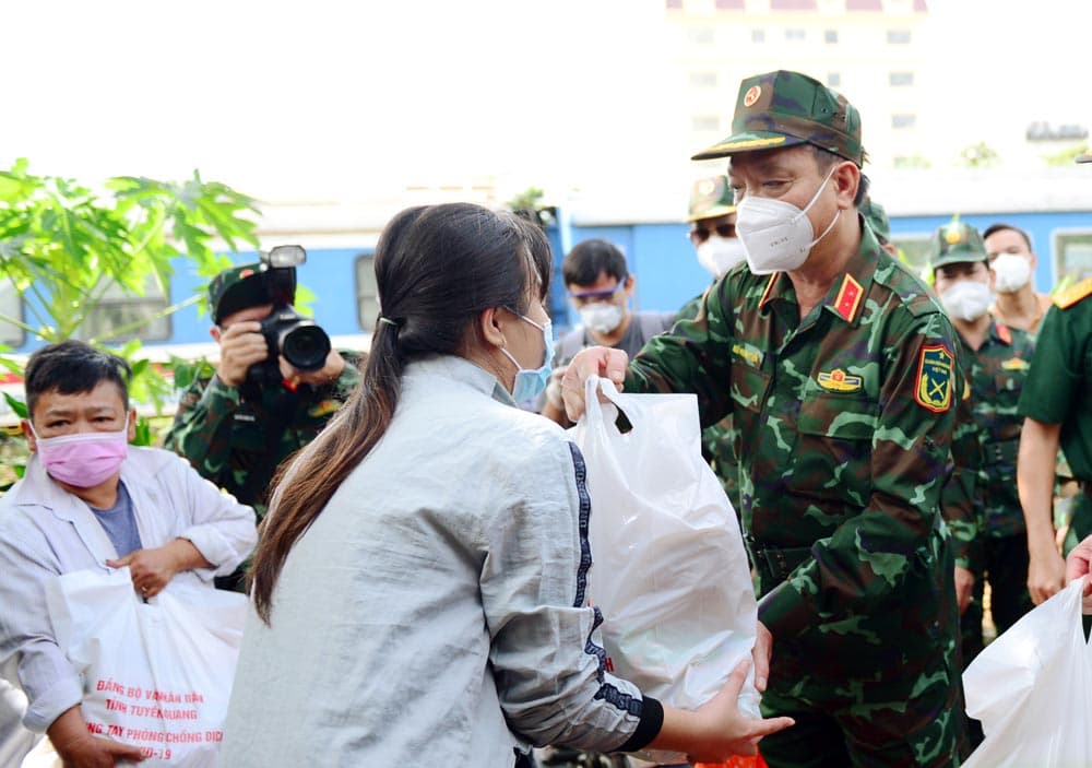 Hơn 110 tấn nông sản từ Tuyên Quang hỗ trợ TP Hồ Chí Minh chống dịch