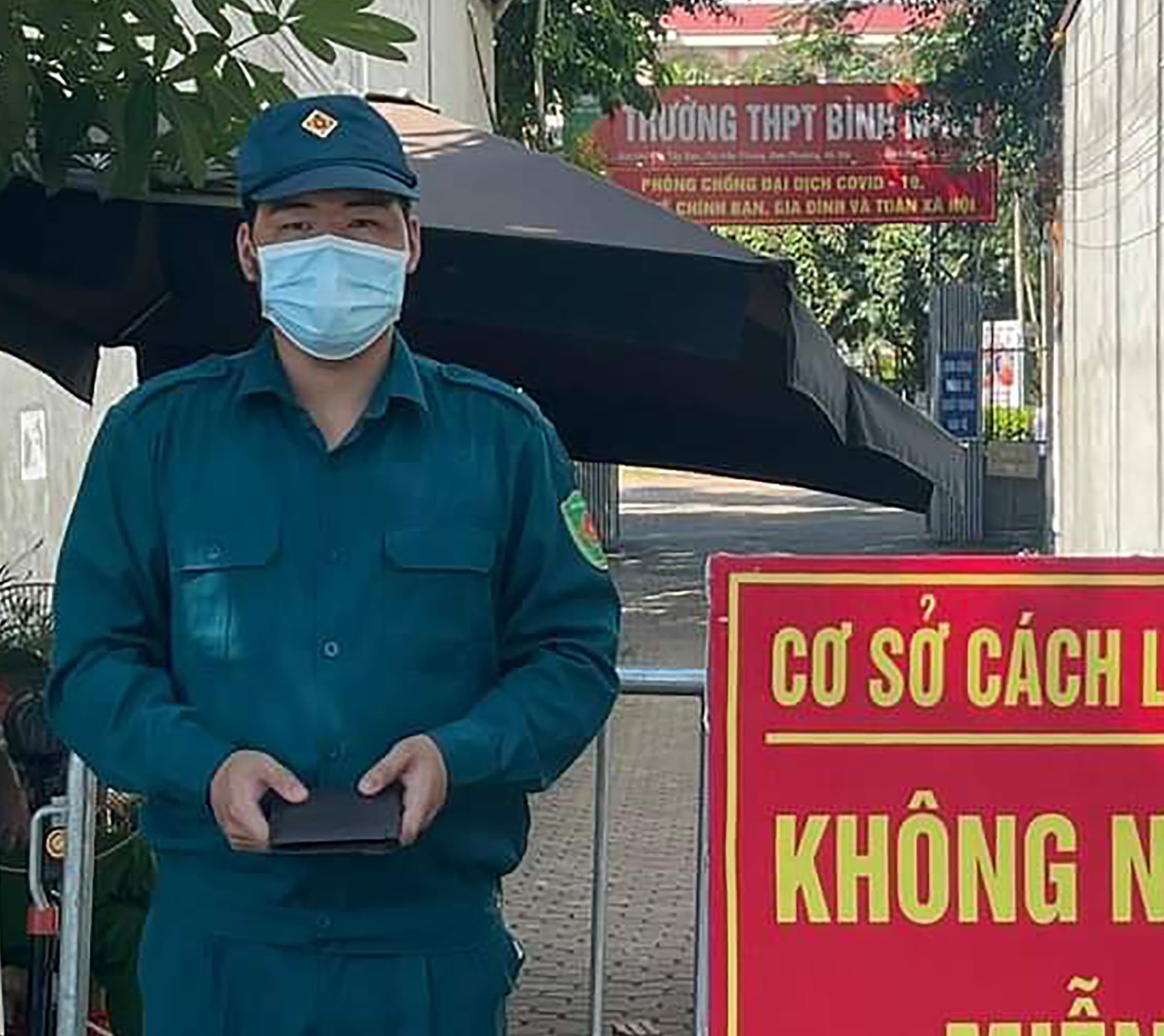 Chiến sĩ dân quân không tham của rơi