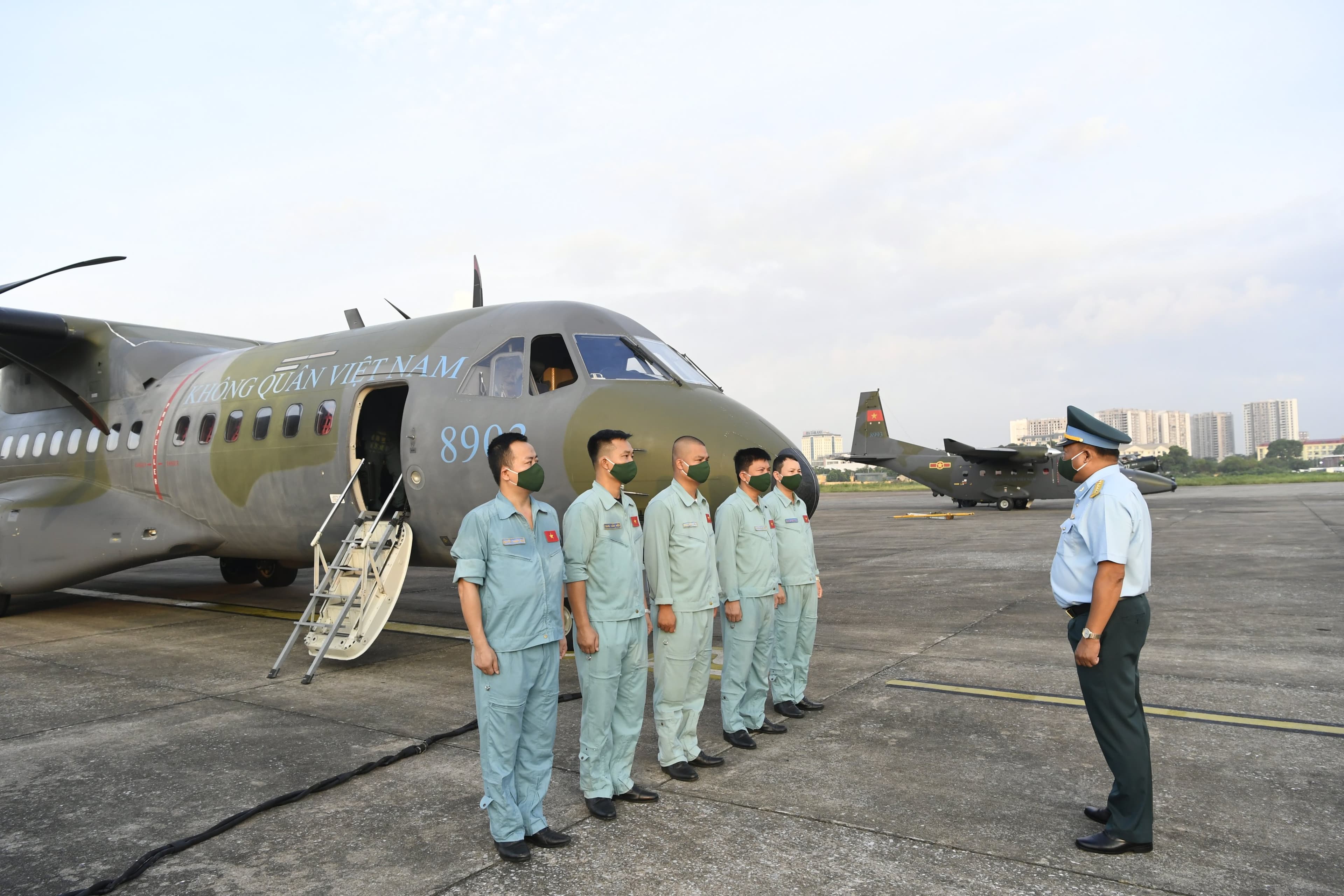 Đằng sau mỗi chuyến bay