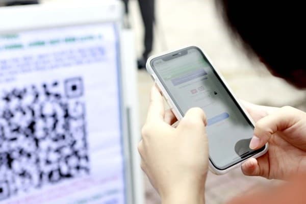 Thủ tướng yêu cầu quy định rõ "người có app xanh được di chuyển"
