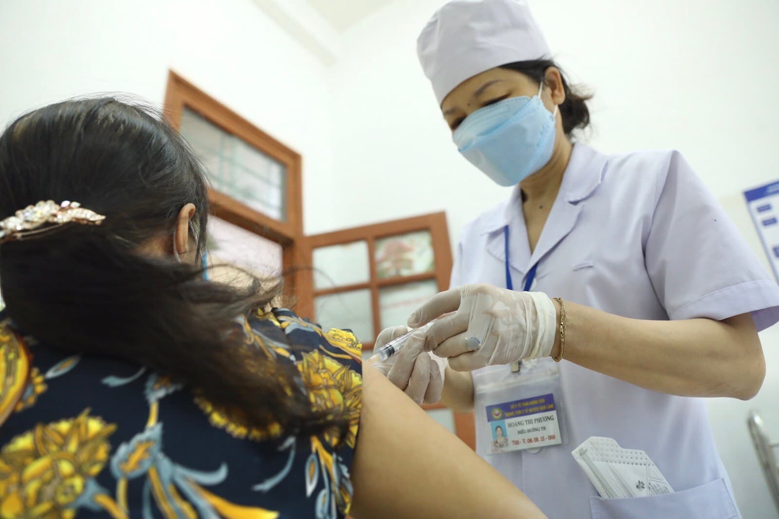 Có thể tiêm mũi 1 và mũi 2 vaccine Covid-19 ở hai tỉnh khác nhau không?