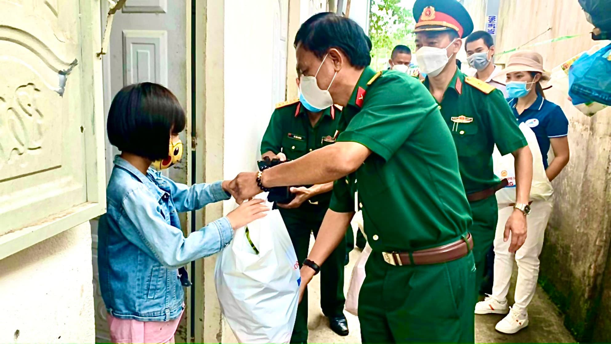Bài 4: Nỗ lực bảo đảm an sinh xã hội