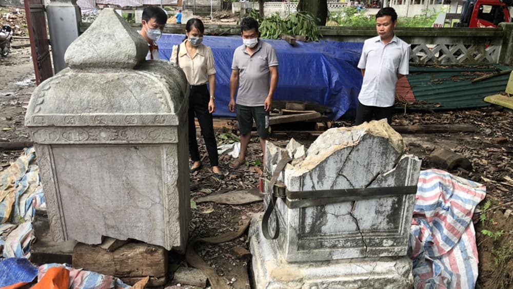 Để các di tích không bị "phá" sau mỗi lần trùng tu