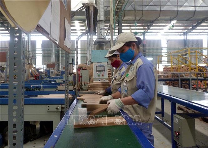 Tỷ lệ thất nghiệp tăng cao, hơn 17 triệu lao động đã được hỗ trợ