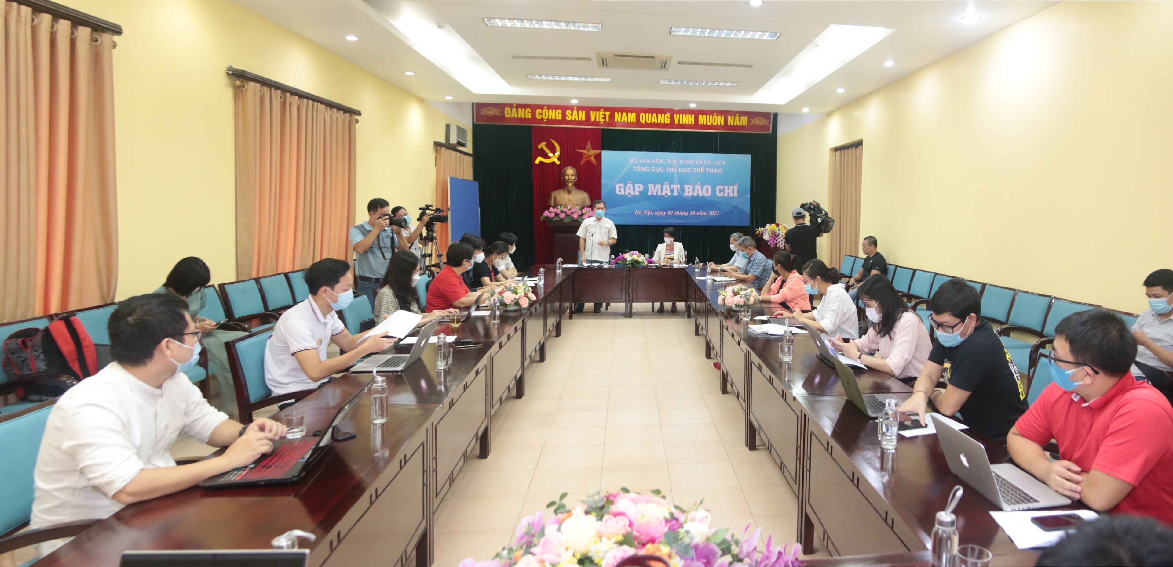 Phải lấy lại hình ảnh cho sân Mỹ Đình