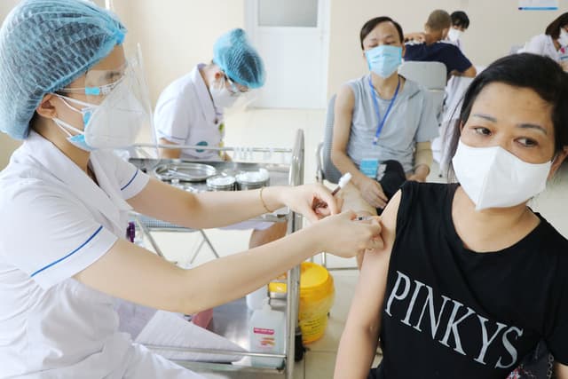 Bản tin Covid-19 tối 2-10: 5.490 ca mắc mới; 28.857 bệnh nhân được công bố khỏi bệnh