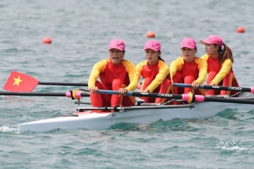 Đổi chiến lược thể thao, kỳ vọng thành tích cao