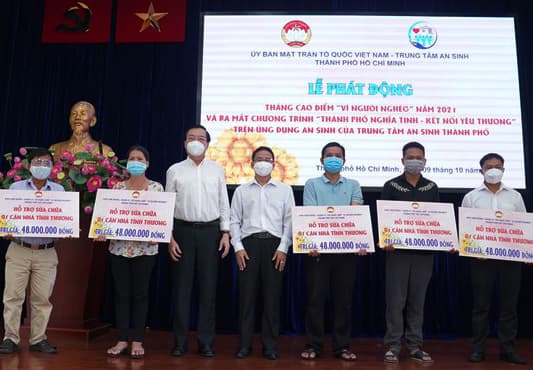 TP Hồ Chí Minh ra mắt Chương trình “Thành phố nghĩa tình - kết nối yêu thương”