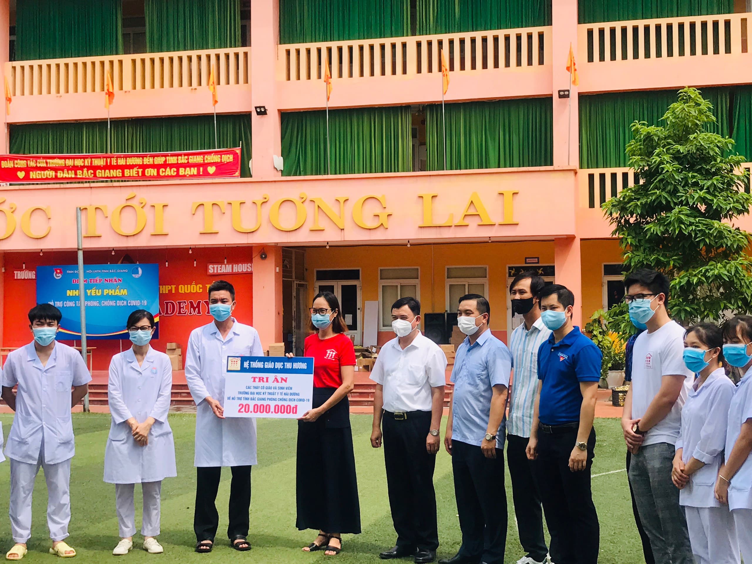 Tấm lòng nhân ái của chị Hương