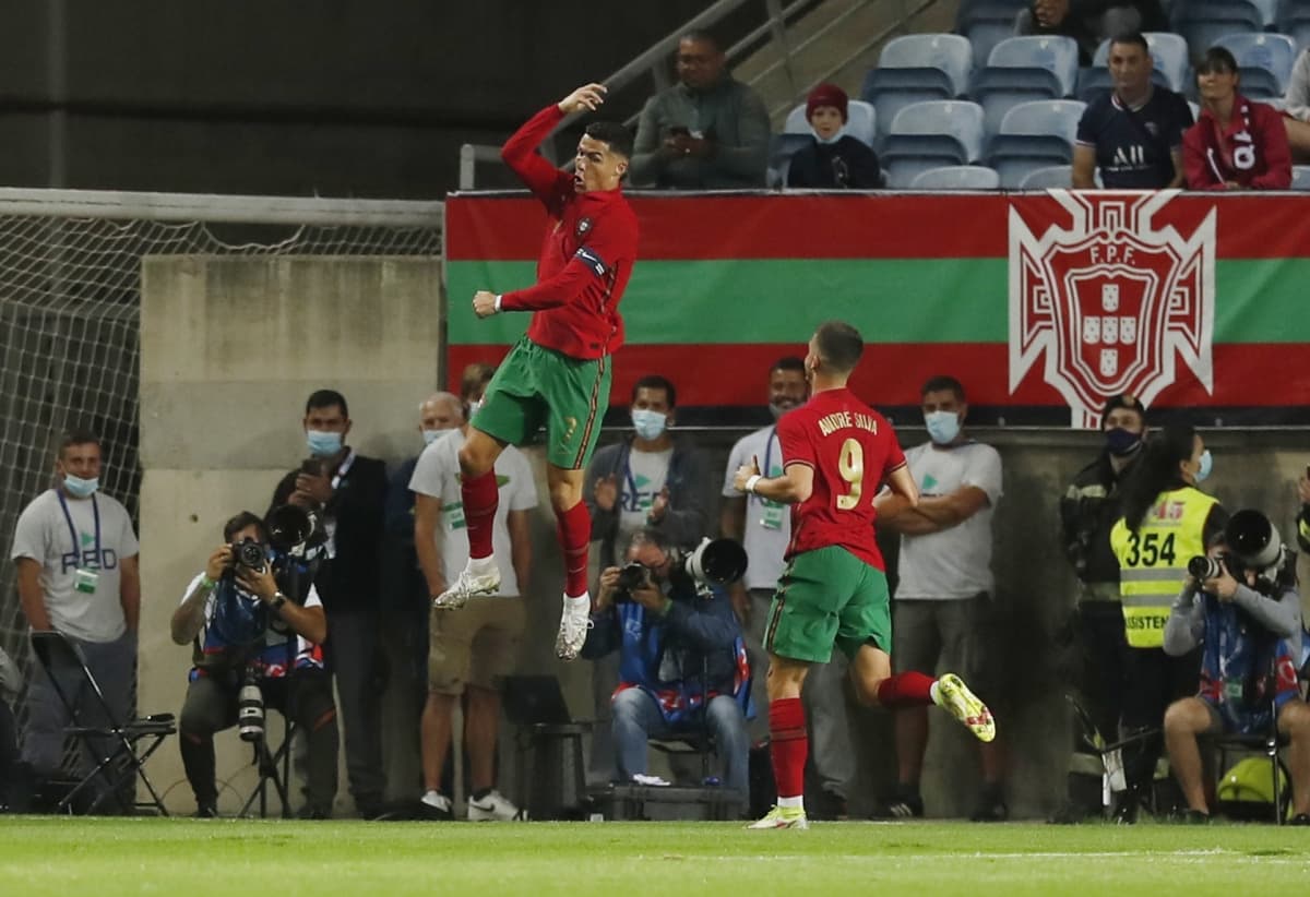 Kết quả trận giao hữu: Bồ Đào Nha thắng 3-0 nhà vô địch châu Á