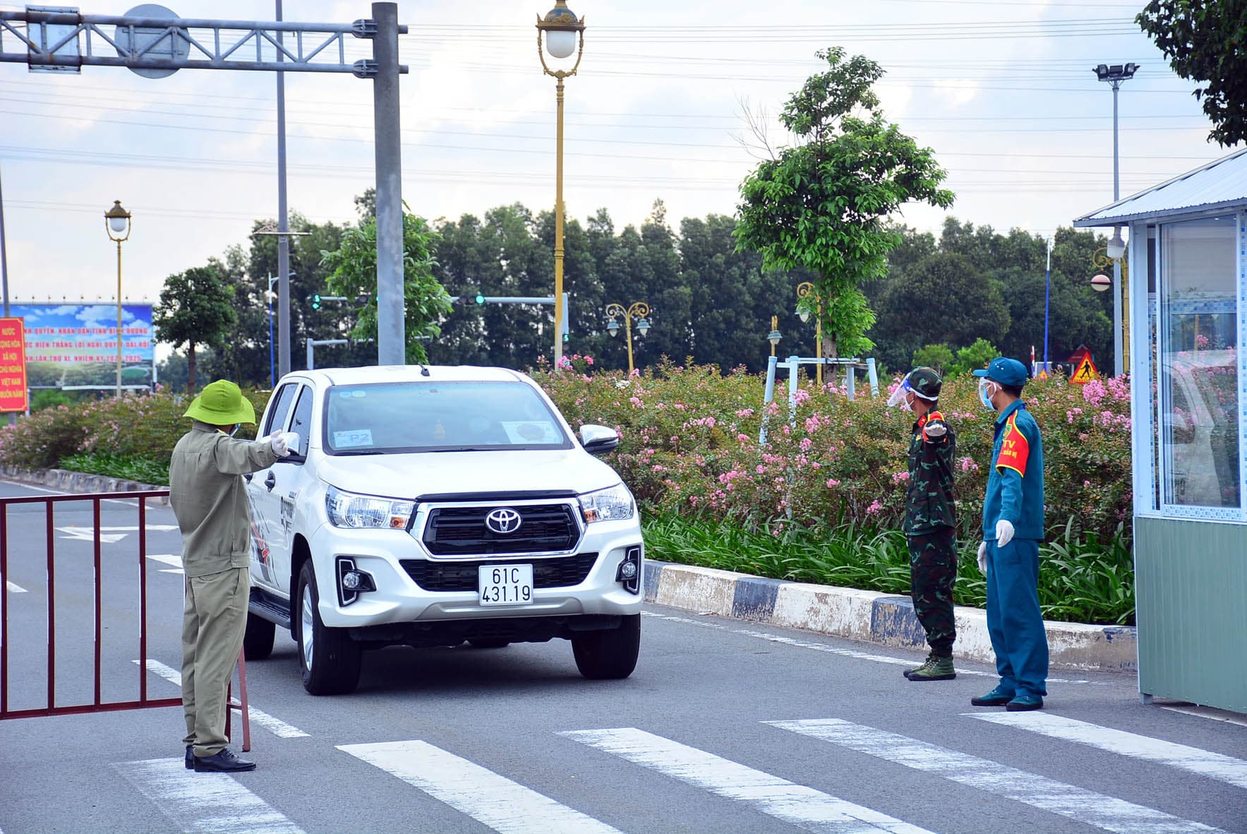 TP Hồ Chí Minh, Bình Dương nỗ lực trở về “bình thường mới”