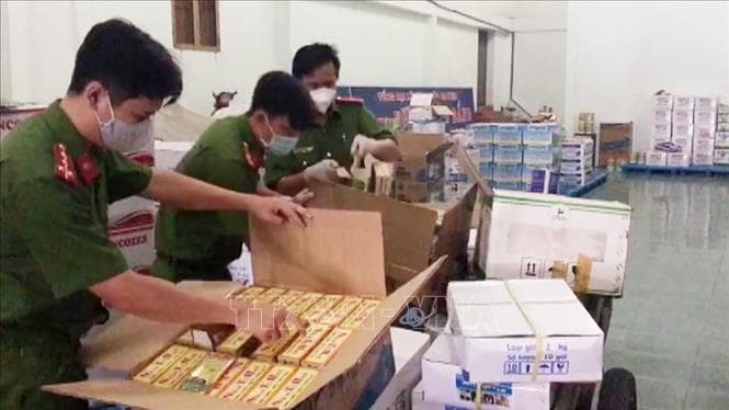Một doanh nghiệp tại An Giang kinh doanh thuốc bảo vệ thực vật bị cấm sử dụng tại Việt Nam