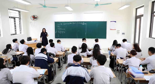 Hành vi vi phạm quy định về vận động tài trợ trong cơ sở giáo dục bị xử phạt như thế nào?