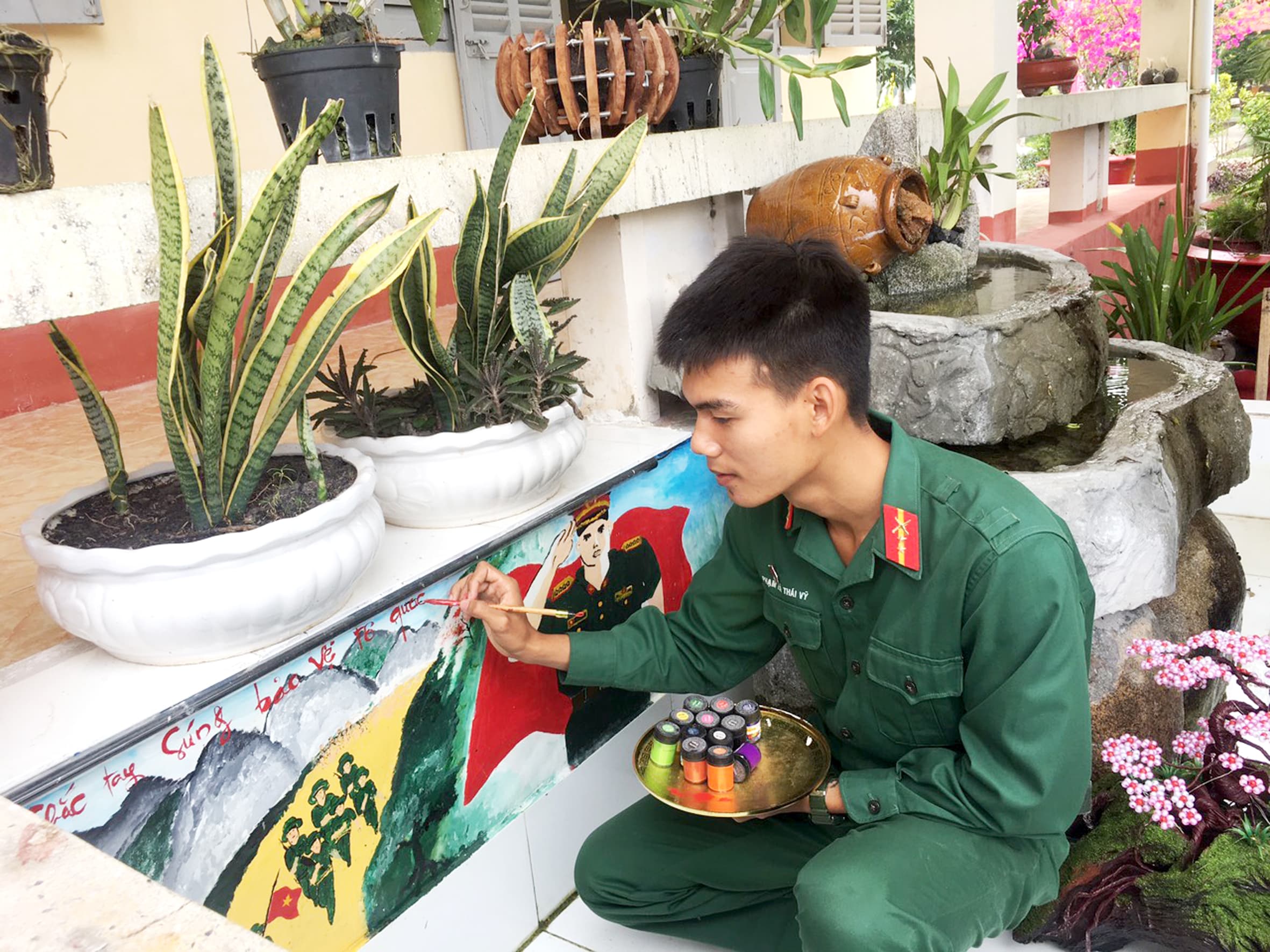 Trung sĩ nhiều... hoa tay