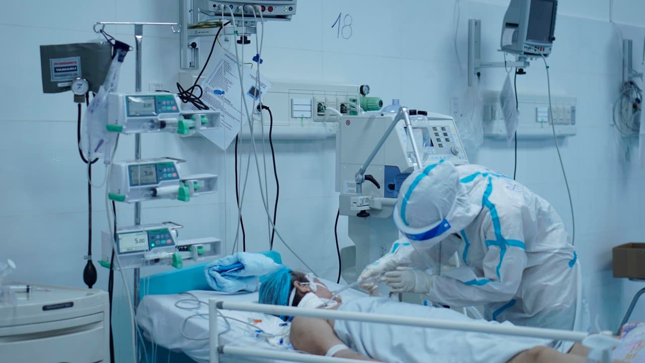 Tình người lan tỏa trong tâm dịch
