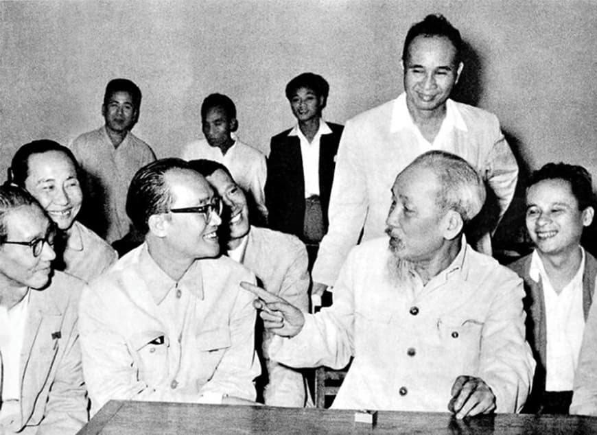 26-10-1965: Bắn rơi chiếc máy bay Mỹ thứ 700 trên miền Bắc