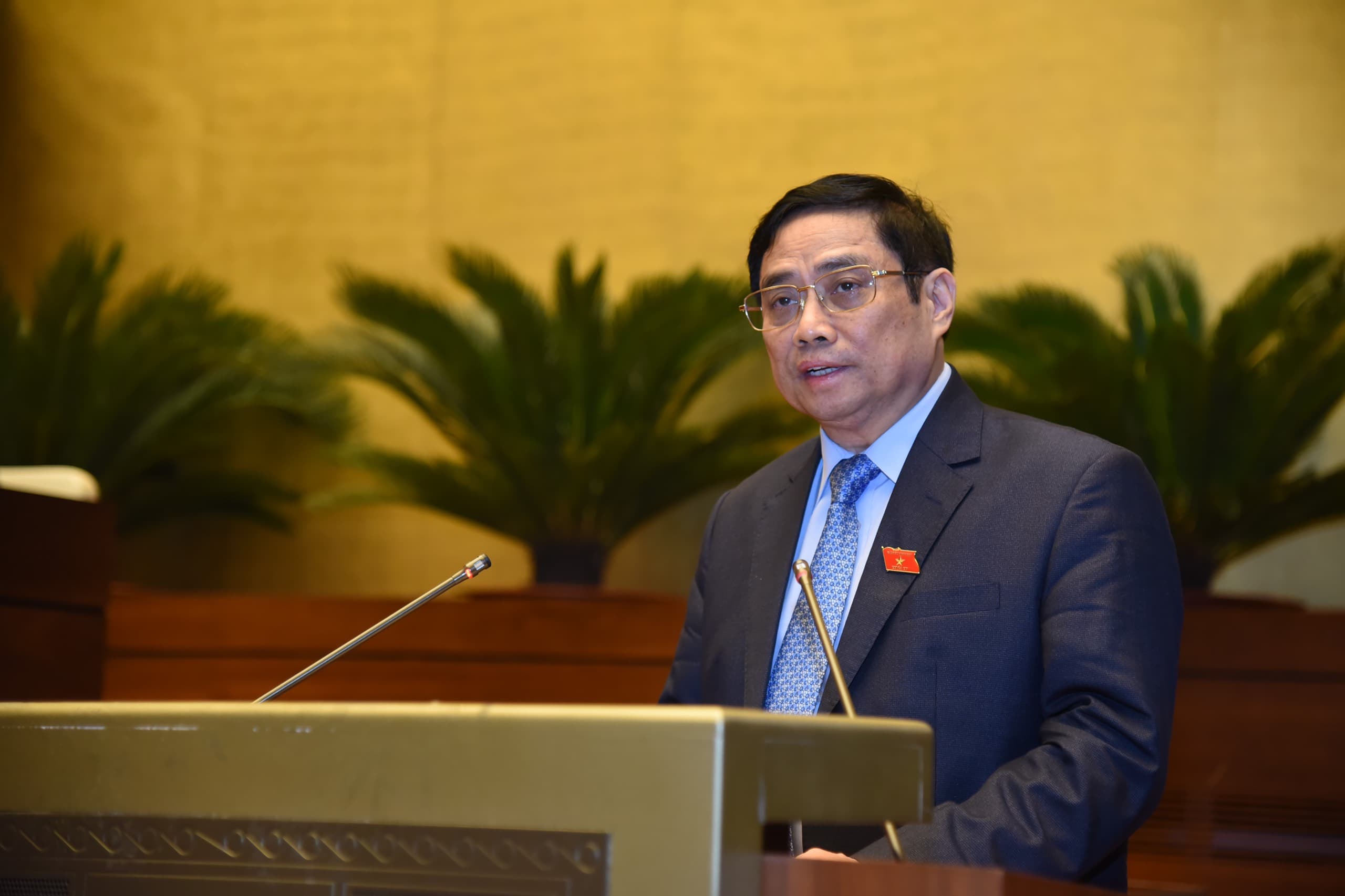 Thủ tướng báo cáo trước Quốc hội: 2021 dự kiến đạt và vượt 8/12 chỉ tiêu kinh tế-xã hội