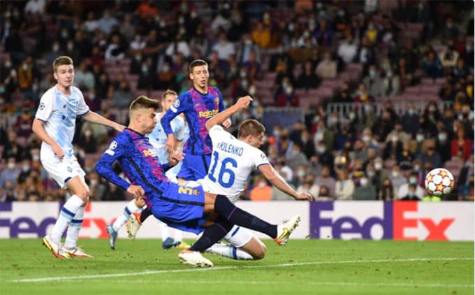 Video bàn thắng của Pique mang về 3 điểm cho Barcelona