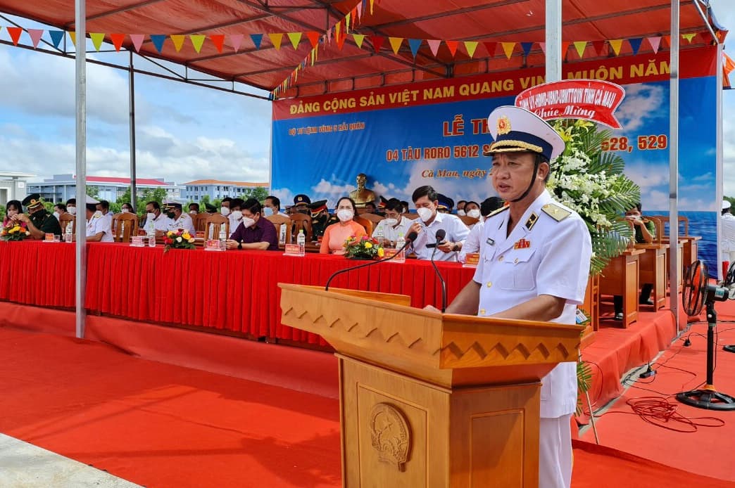 Lễ thượng cờ 4 tàu vận tải đa năng RoRo5612 tại Vùng 5 Hải quân