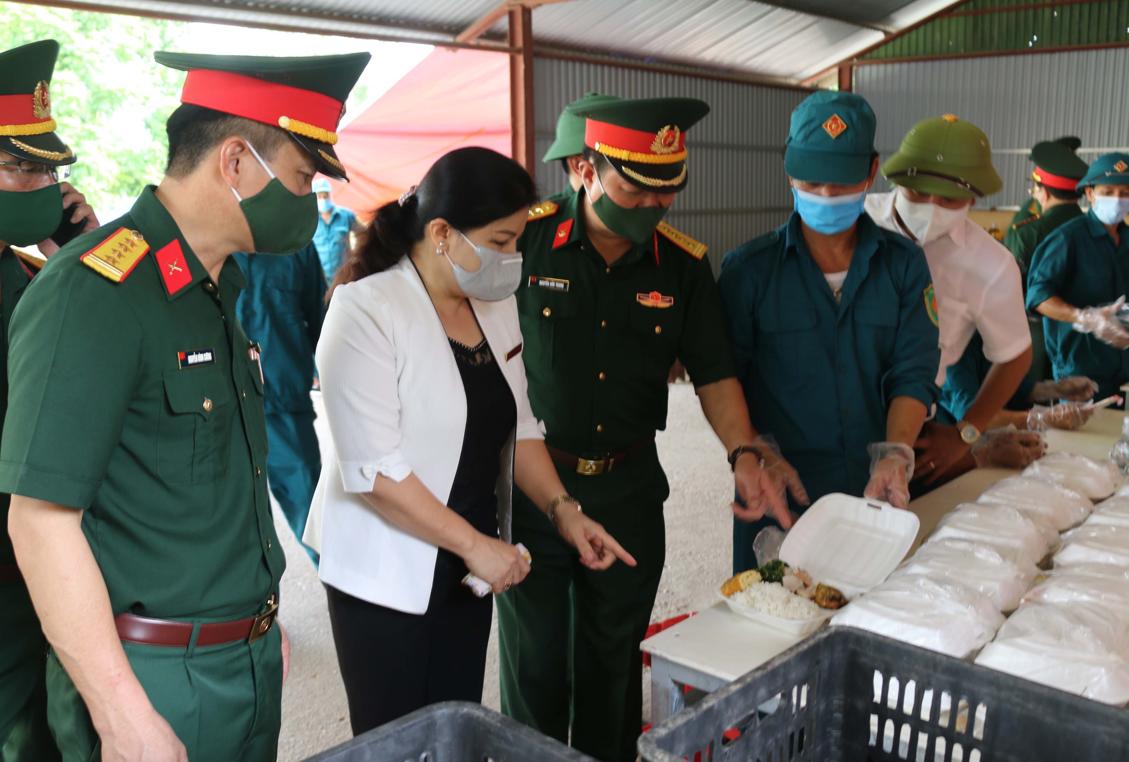 Quân khu 2: Bảo đảm tốt hậu cần trong phòng, chống dịch Covid-19
