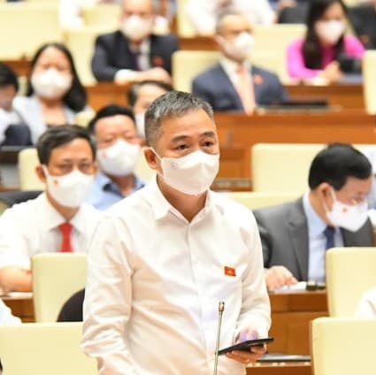 PGS,TS Nguyễn Lân Hiếu nói gì về tiêm vắc xin Covid-19 cho trẻ em?