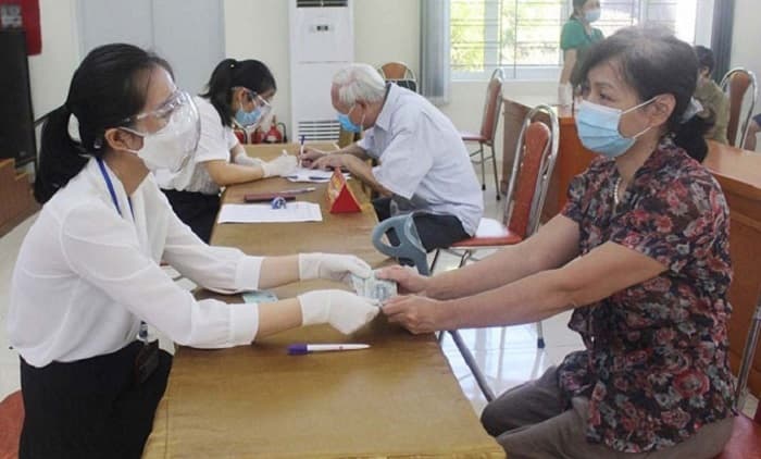 Hà Nội giải ngân hơn 2.000 tỷ đồng hỗ trợ đối tượng khó khăn do dịch Covid-19