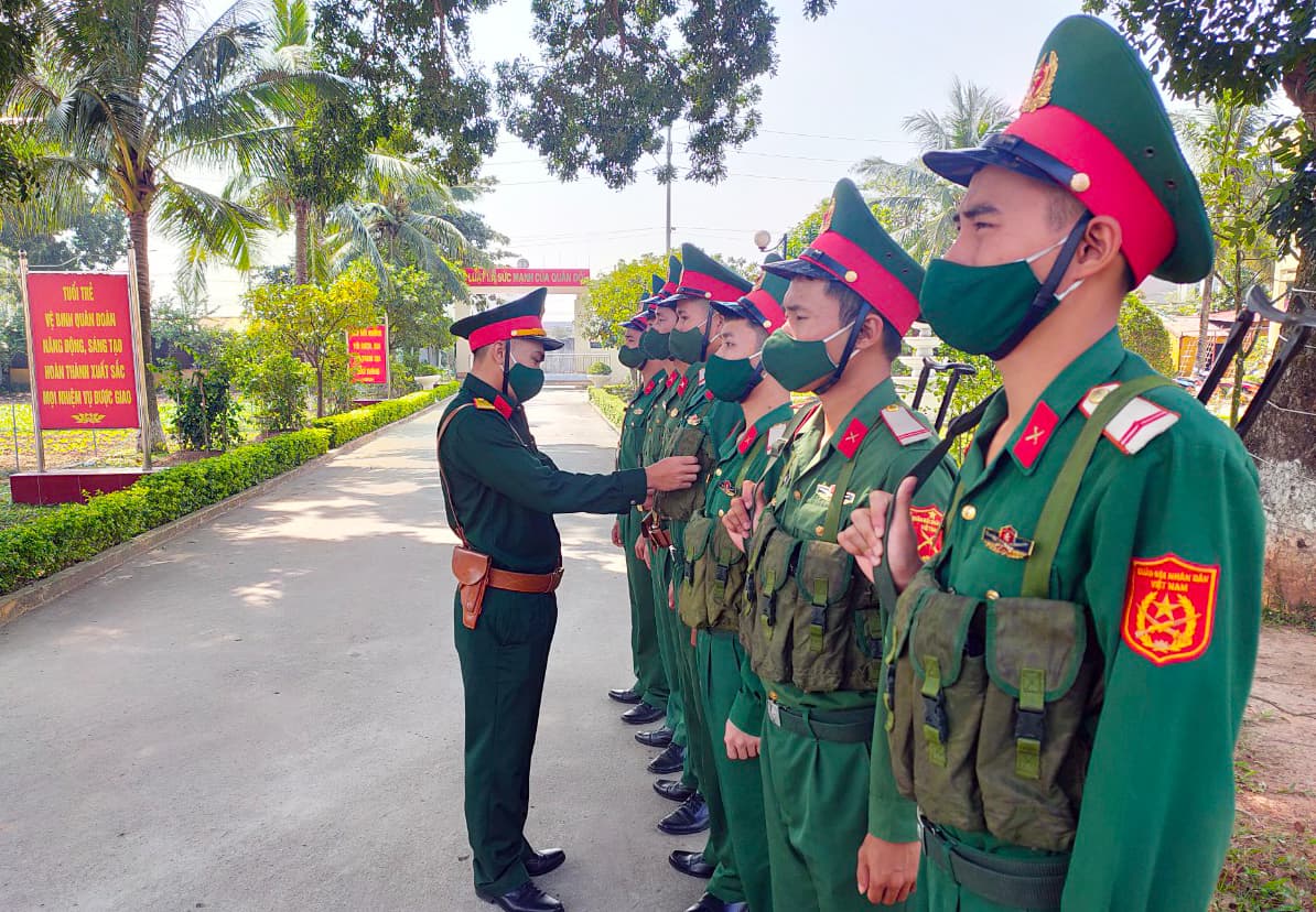 “Vọng gác kiểu mẫu” trong dịch ở đơn vị vệ binh