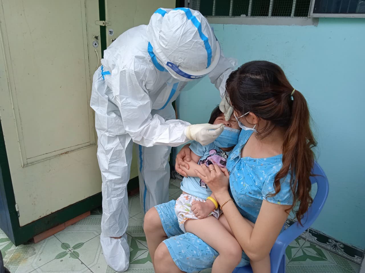 Tâm sự của nữ bác sĩ quân y và hành trình cứu chữa hơn 700 ca F0