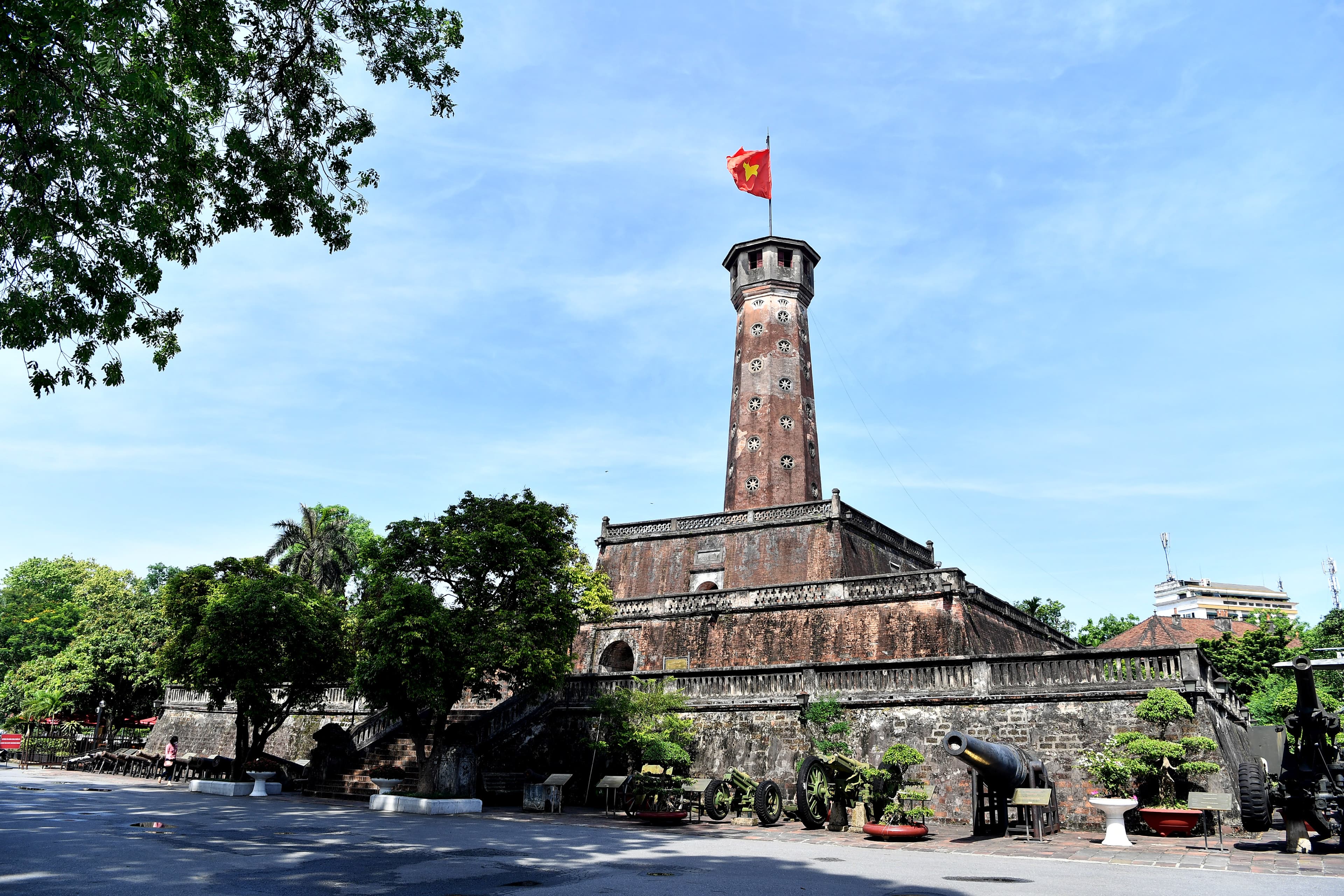 Những công trình “vẽ” nên Hà Nội