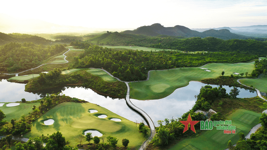 Việt Nam là điểm đến golf tốt nhất thế giới năm 2021