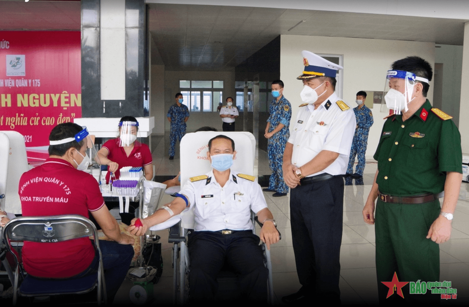 Học viện Hải quân hiến hơn 500 đơn vị máu