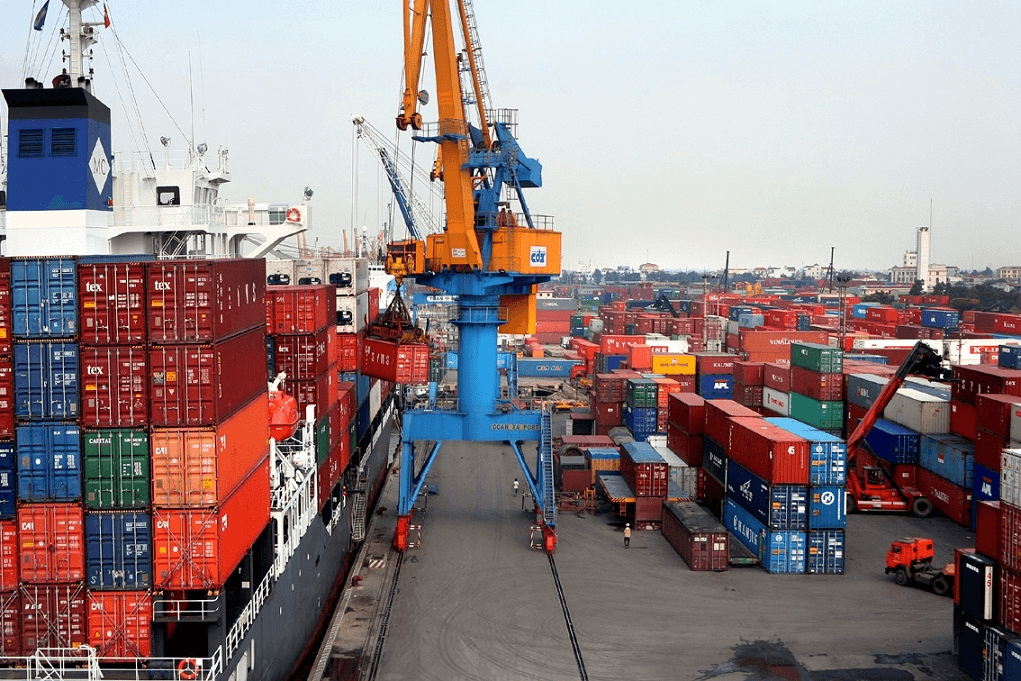 Tháng 10, tổng trị giá xuất nhập khẩu của Việt Nam ước đạt 53,5 tỷ USD