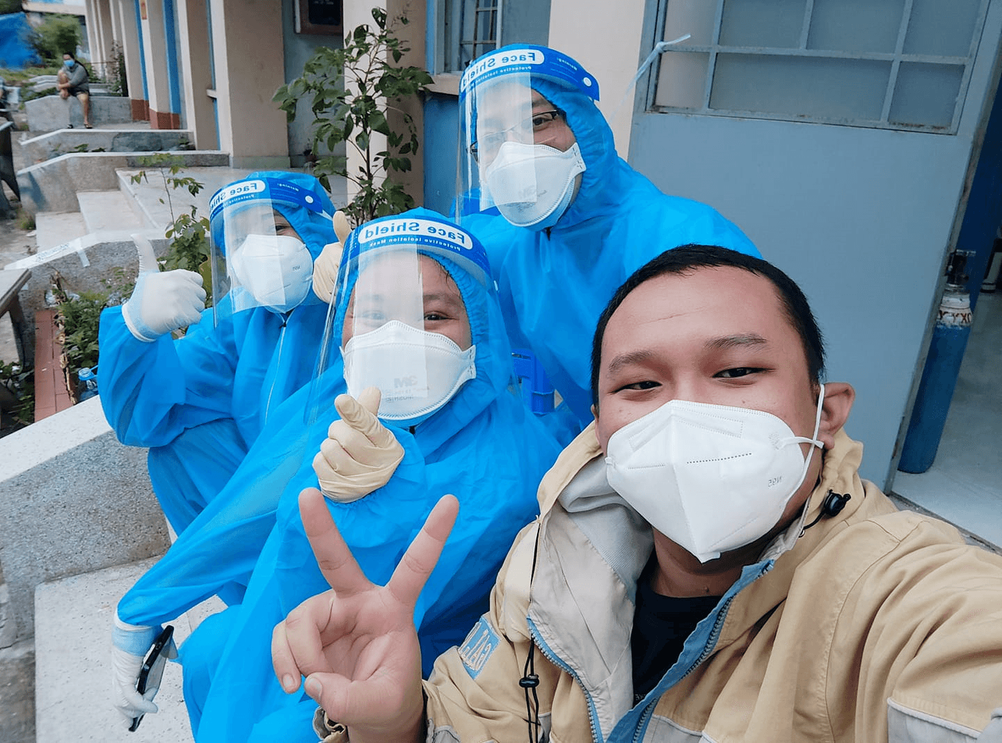 Từ F0 trở thành tình nguyện viên kiêm bảo mẫu