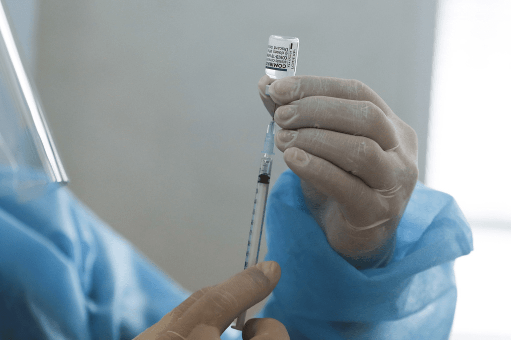 Hà Nội: 18 trẻ tiêm nhầm vắc xin Covid-19 sức khoẻ đều đang ổn định