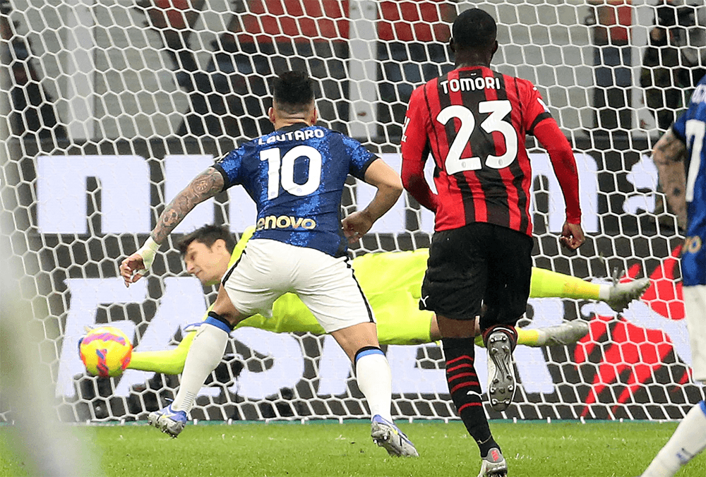 Vòng 12 Serie A: Milan hòa 1-1 trước Inter