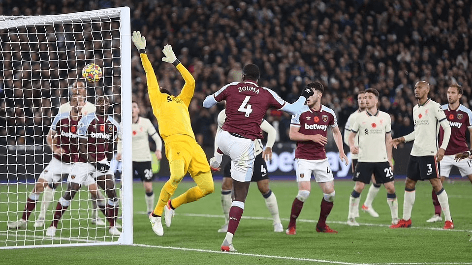 West Ham 3-2 Liverpool: Trận thua đầu tiên sau 10 vòng bất bại