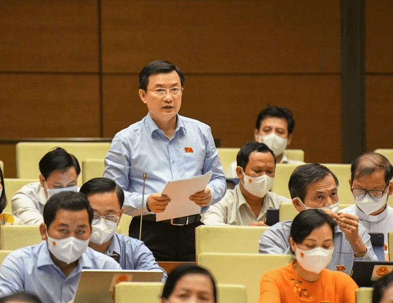 Đại biểu Quốc hội cảnh báo “Google, Facebook, Tik Tok và "mùa xuân Ả rập"