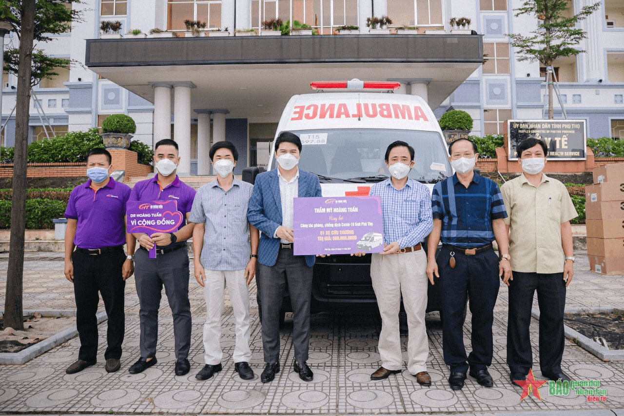 Hội Doanh nhân Hùng Vương hỗ trợ ngành y tế Phú Thọ phòng, chống dịch