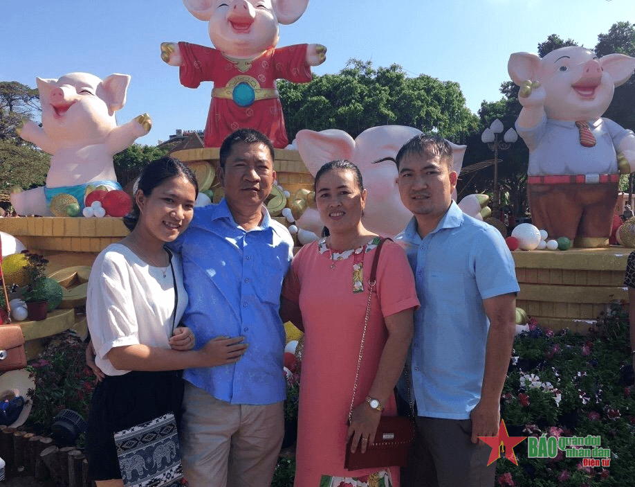 Khéo “giữ lửa” yêu thương